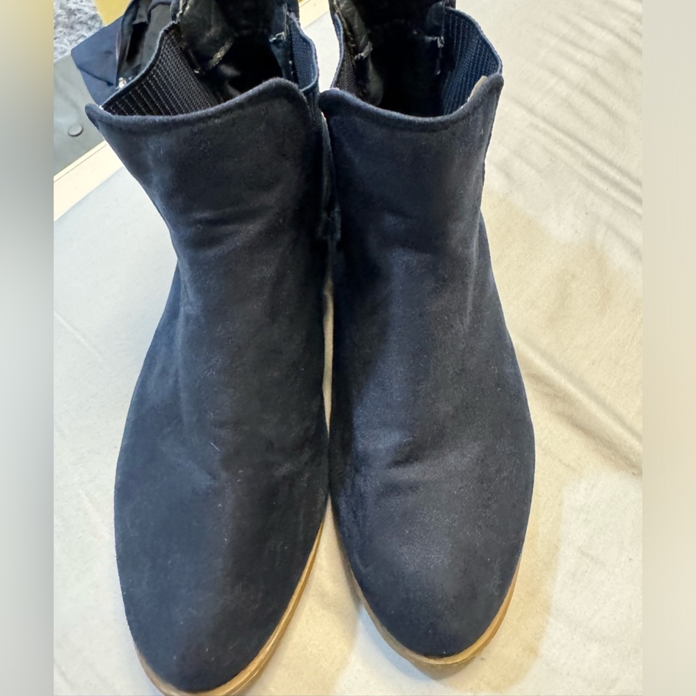 Lucie Women Shoes size 41